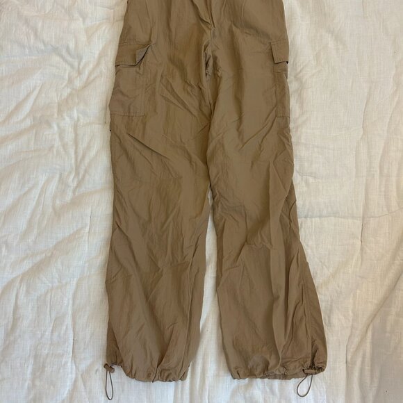 Mid-Rise Cargo/ Parachute Pants - Picture 5 of 6